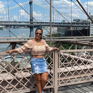 Meet your Posher, Ross mery